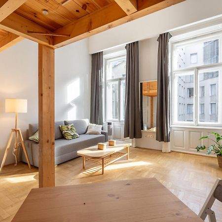 V26 Freedom Lodge Apartment Budapest Luaran gambar