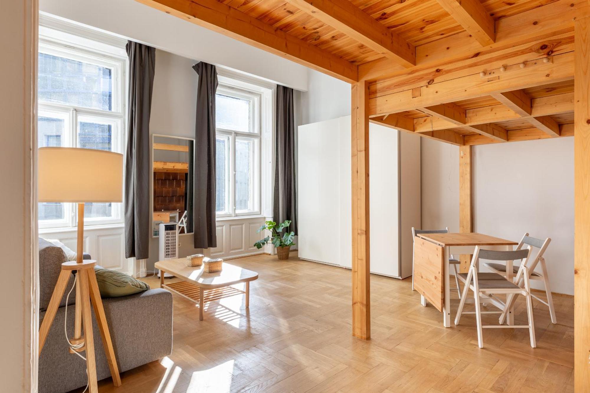 V26 Freedom Lodge Apartment Budapest Luaran gambar